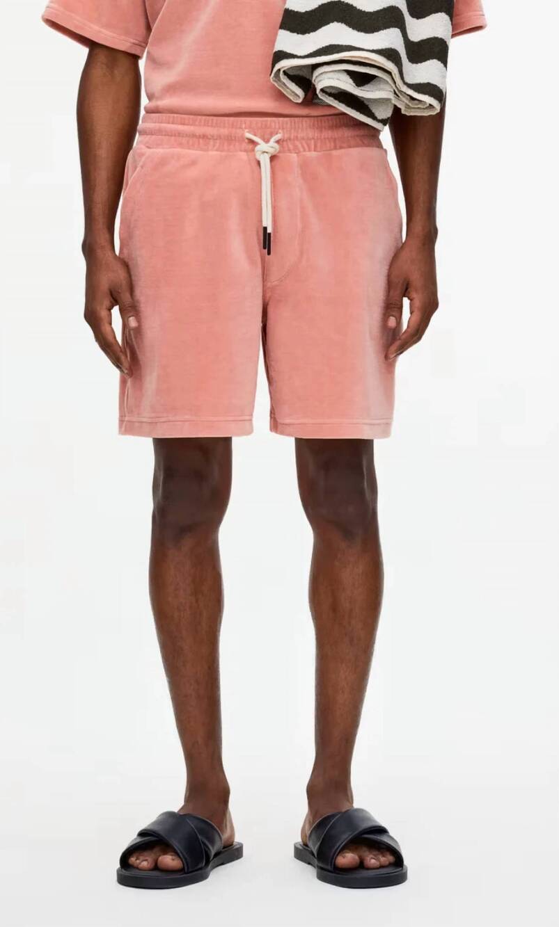 NEW OAS cameo velour pull-on shorts in pink
